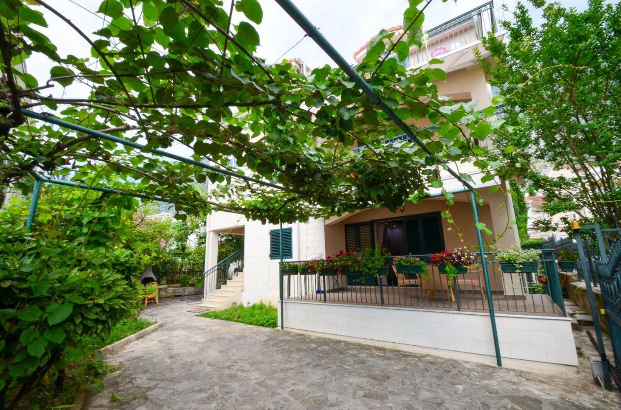 Apartment Radulovic Kotor Exterior photo